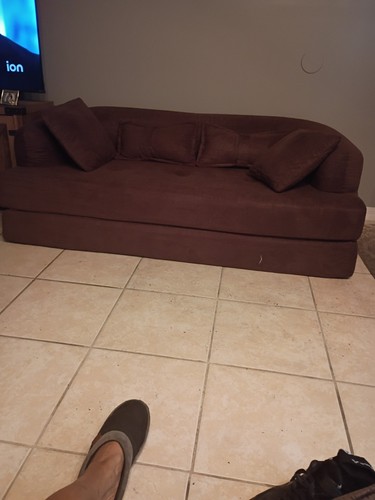 Brand new sofa 100 inch - new, 70/100
